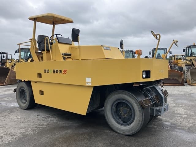 Tire Roller — Auction (lot 8451-342)