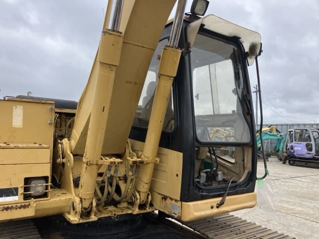 EXCAVATOR — Auction (lot 8451-365)
