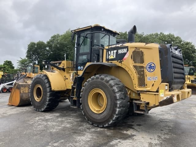 WHEEL LOADER — Auction (lot 8451-366)