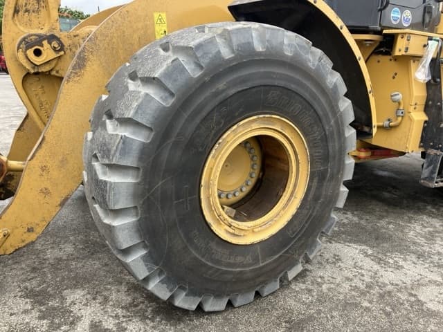 WHEEL LOADER — Auction (lot 8451-366)