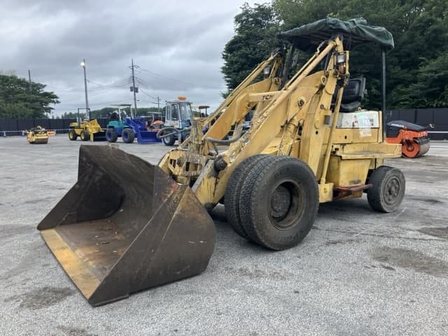 SHOVEL LOADER — Auction (lot 8451-379)
