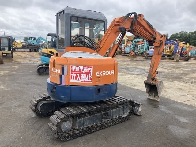 MINI EXCAVATOR — Auction (lot 8451-393)
