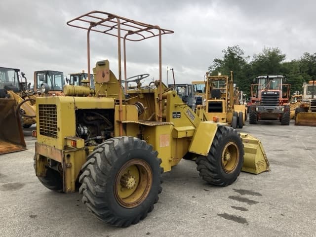 WHEEL LOADER — Auction (lot 8451-403)