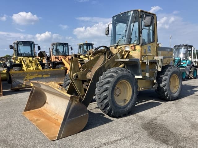 WHEEL LOADER — Auction (lot 8451-42)