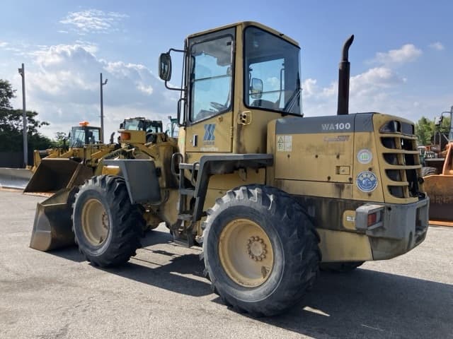 WHEEL LOADER — Auction (lot 8451-42)