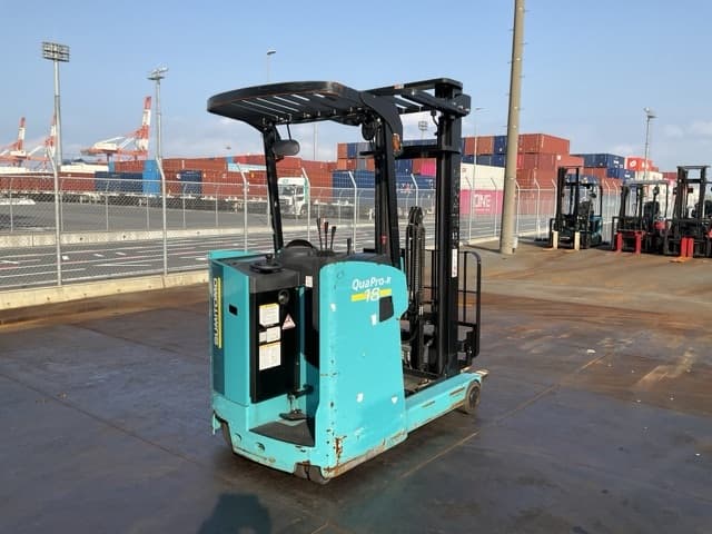 Reach Forklift — Auction (lot 8451-42002)
