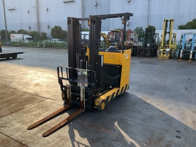 Reach Forklift — Auction (lot 8451-42004)