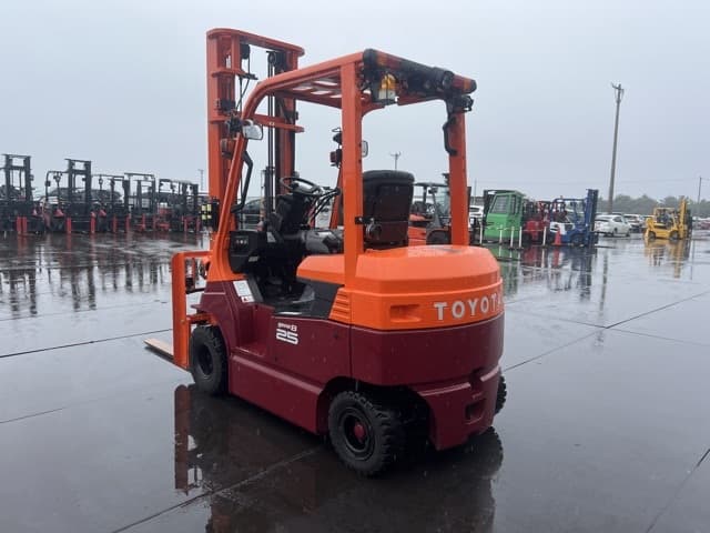 Battery Forklift — Auction (lot 8451-42010)