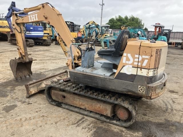 MINI EXCAVATOR — Auction (lot 8451-424)
