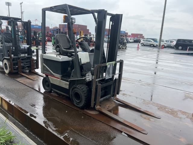 Battery Forklift — Auction (lot 8451-42801)