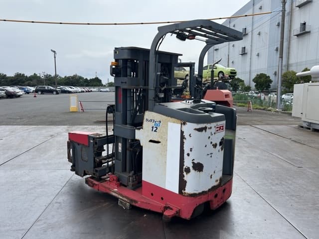 Battery Forklift — Auction (lot 8451-42803)
