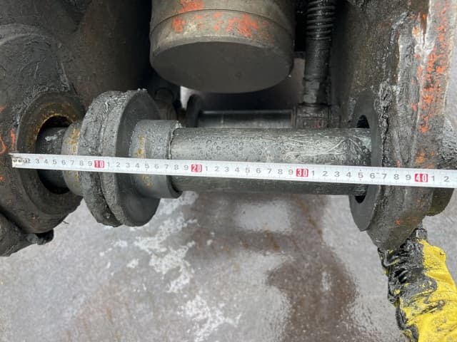 Crusher — Auction (lot 8451-43001)