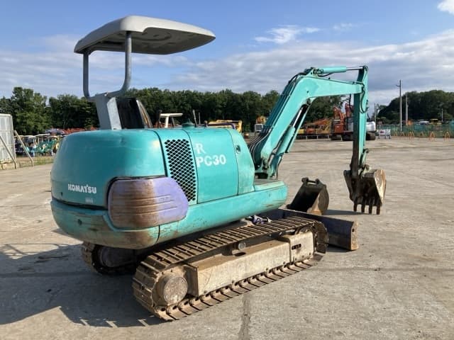 MINI EXCAVATOR — Auction (lot 8451-47)