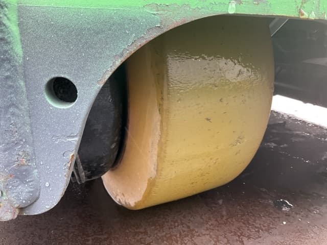 Reach Forklift — Auction (lot 8451-49002)