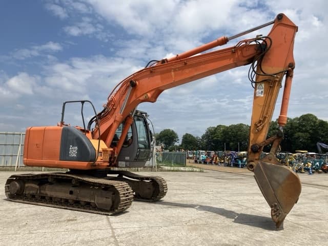 EXCAVATOR — Auction (lot 8451-5)