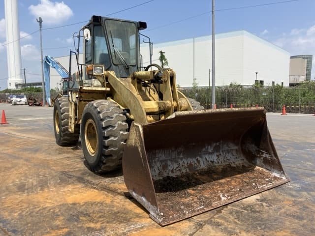 WHEEL LOADER — Auction (lot 8451-50004)