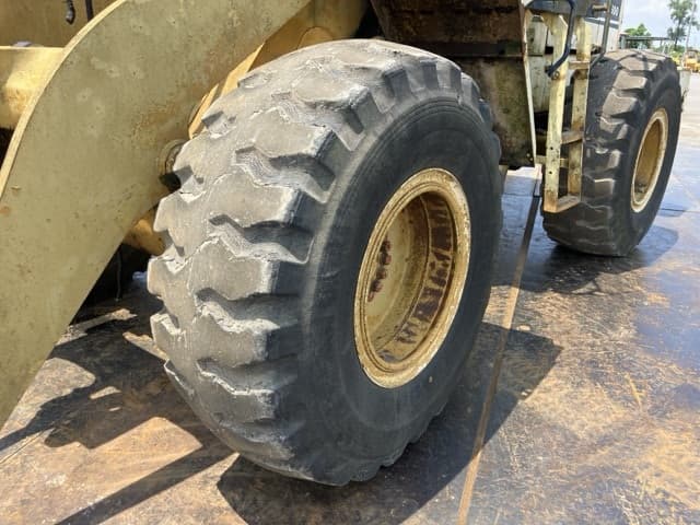 WHEEL LOADER — Auction (lot 8451-50004)