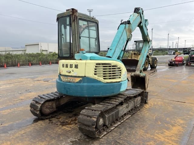 MINI EXCAVATOR — Auction (lot 8451-50019)
