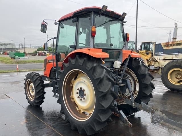 Tractor — Auction (lot 8451-51013)