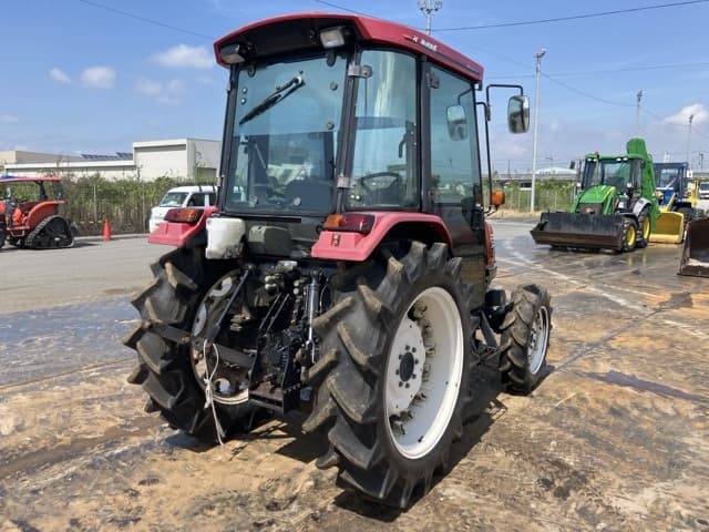 Tractor — Auction (lot 8451-51014)