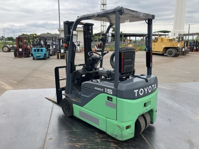 Battery Forklift — Auction (lot 8451-52011)
