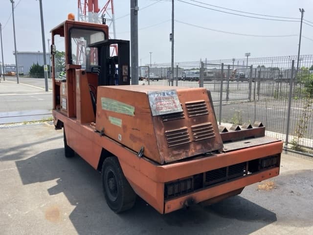 Forklift — Auction (lot 8451-52801)