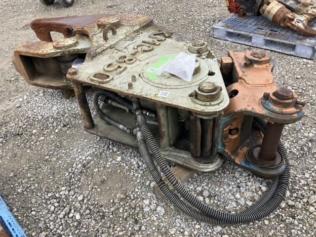 Crusher — Auction (lot 8451-53009)