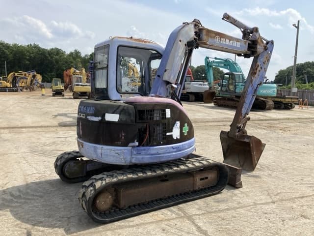 MINI EXCAVATOR — Auction (lot 8451-58)
