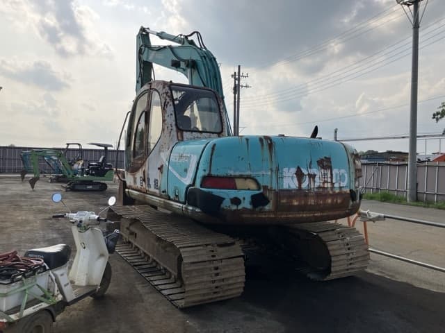 EXCAVATOR — Auction (lot 8451-59)