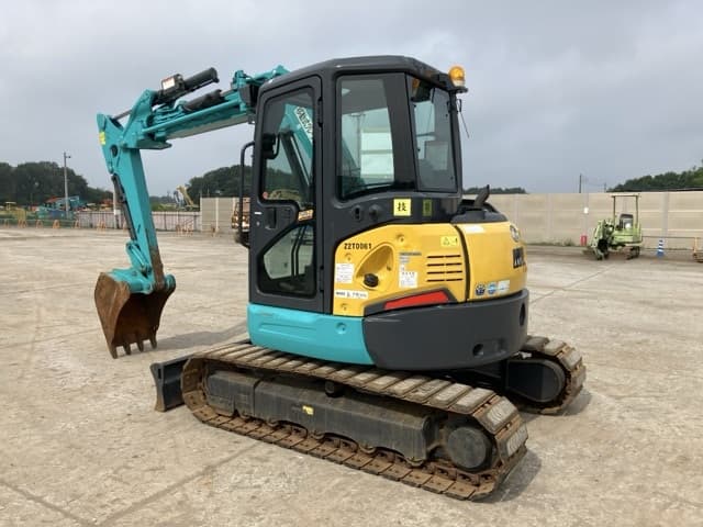 MINI EXCAVATOR — Auction (lot 8451-65)