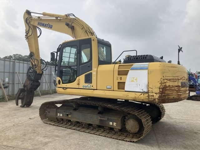 EXCAVATOR — Auction (lot 8451-7)