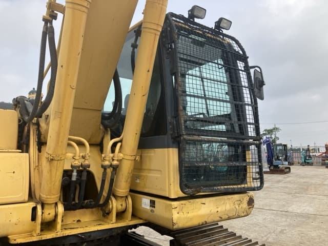 EXCAVATOR — Auction (lot 8451-7)