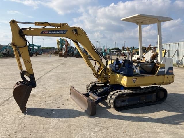 MINI EXCAVATOR — Auction (lot 8451-70)