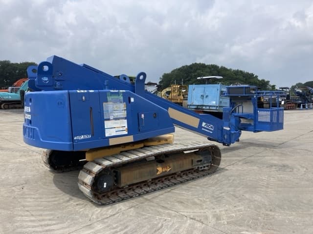 AERIAL WORK PLATFORM — Auction (lot 8451-74)