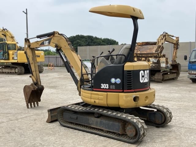 MINI EXCAVATOR — Auction (lot 8451-8)