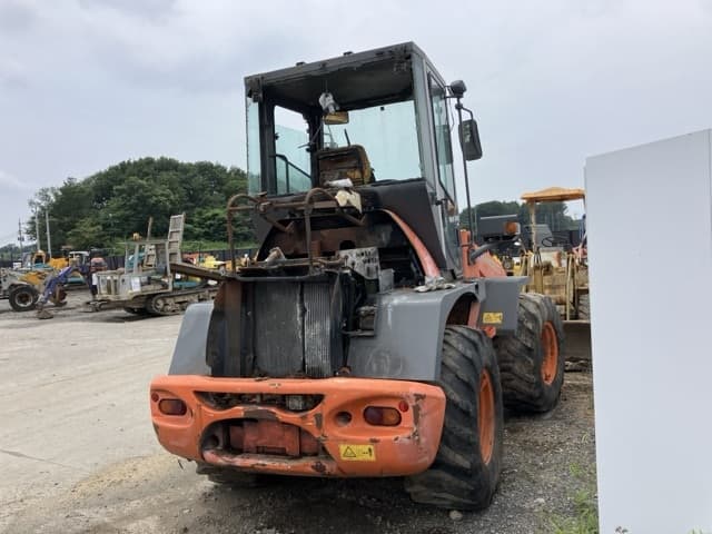 WHEEL LOADER — Auction (lot 8451-801)