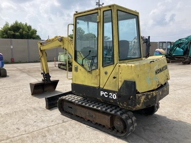 MINI EXCAVATOR — Auction (lot 8451-83)