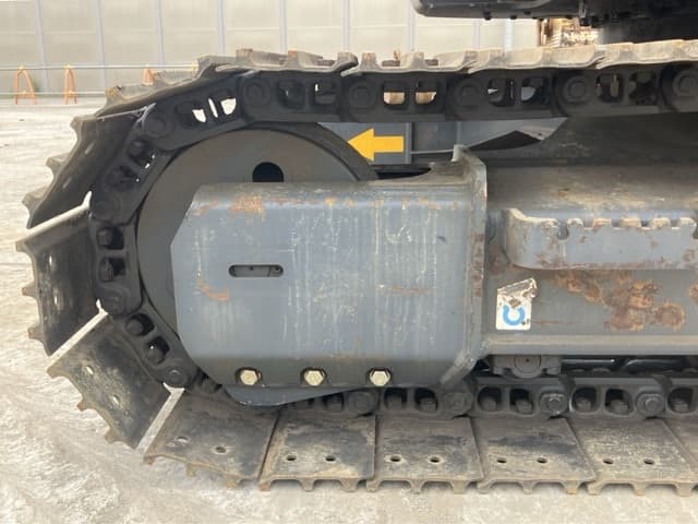 EXCAVATOR — Auction (lot 8451-85)