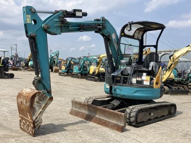 MINI EXCAVATOR — Auction (lot 8451-87)