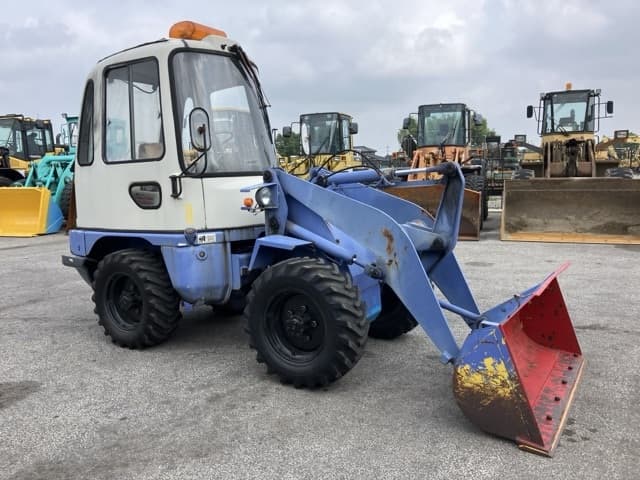 MINI WHEEL LOADER — Auction (lot 8451-97)