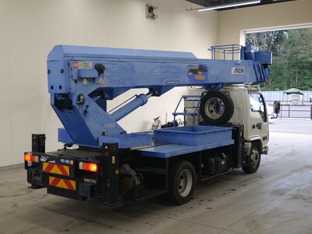 DUTRO — Auction (lot vt-8-6558-10029)