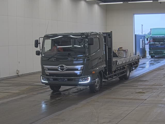 LIESSE 2 — Auction (lot vt-8-6558-11029)