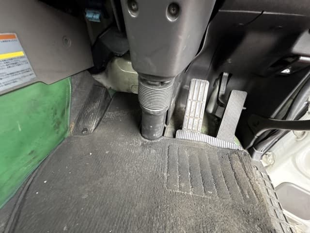 HINO — Auction (lot vt-8-6558-4015)