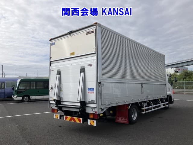 FORWARD — Auction (lot vt-8-6558-52020)