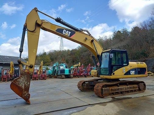 Excavator — Japan Auction