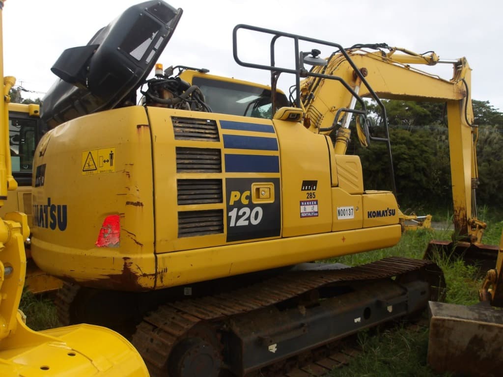 Excavator — Japan Auction