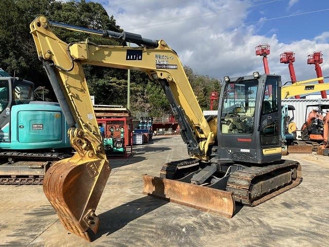 Excavator — Japan Auction