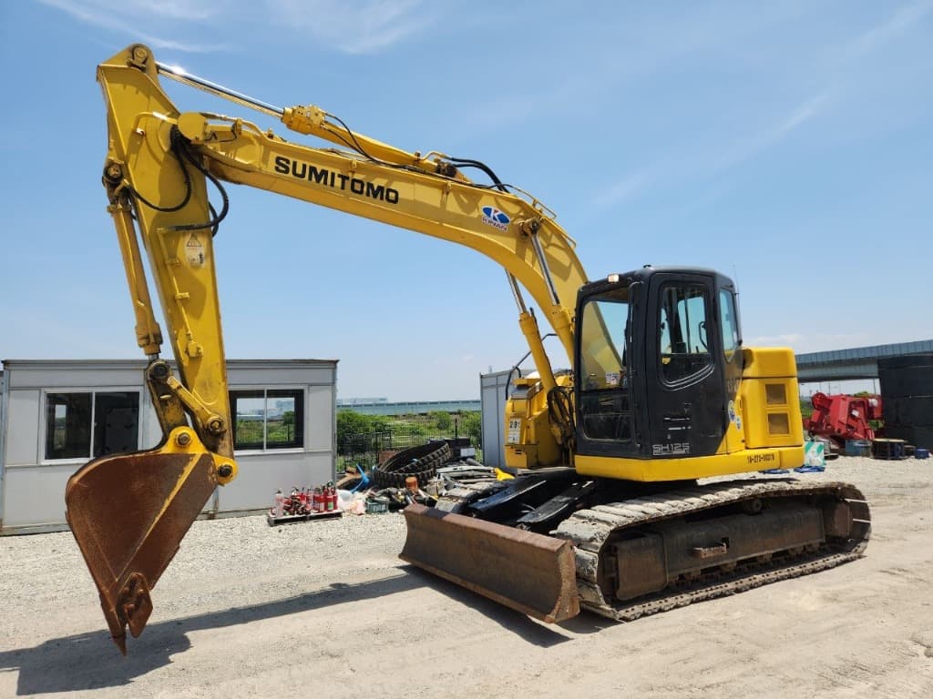 Excavator — Japan Auction