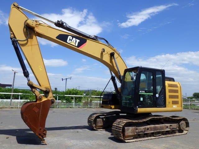 Excavator — Japan Auction