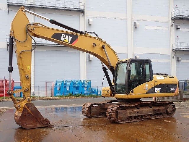 Excavator — Japan Auction